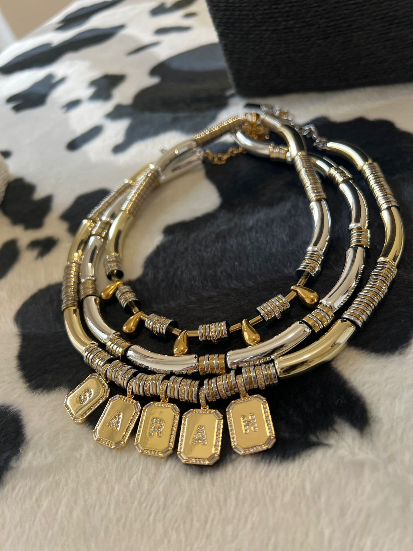 COLLIER Alpha