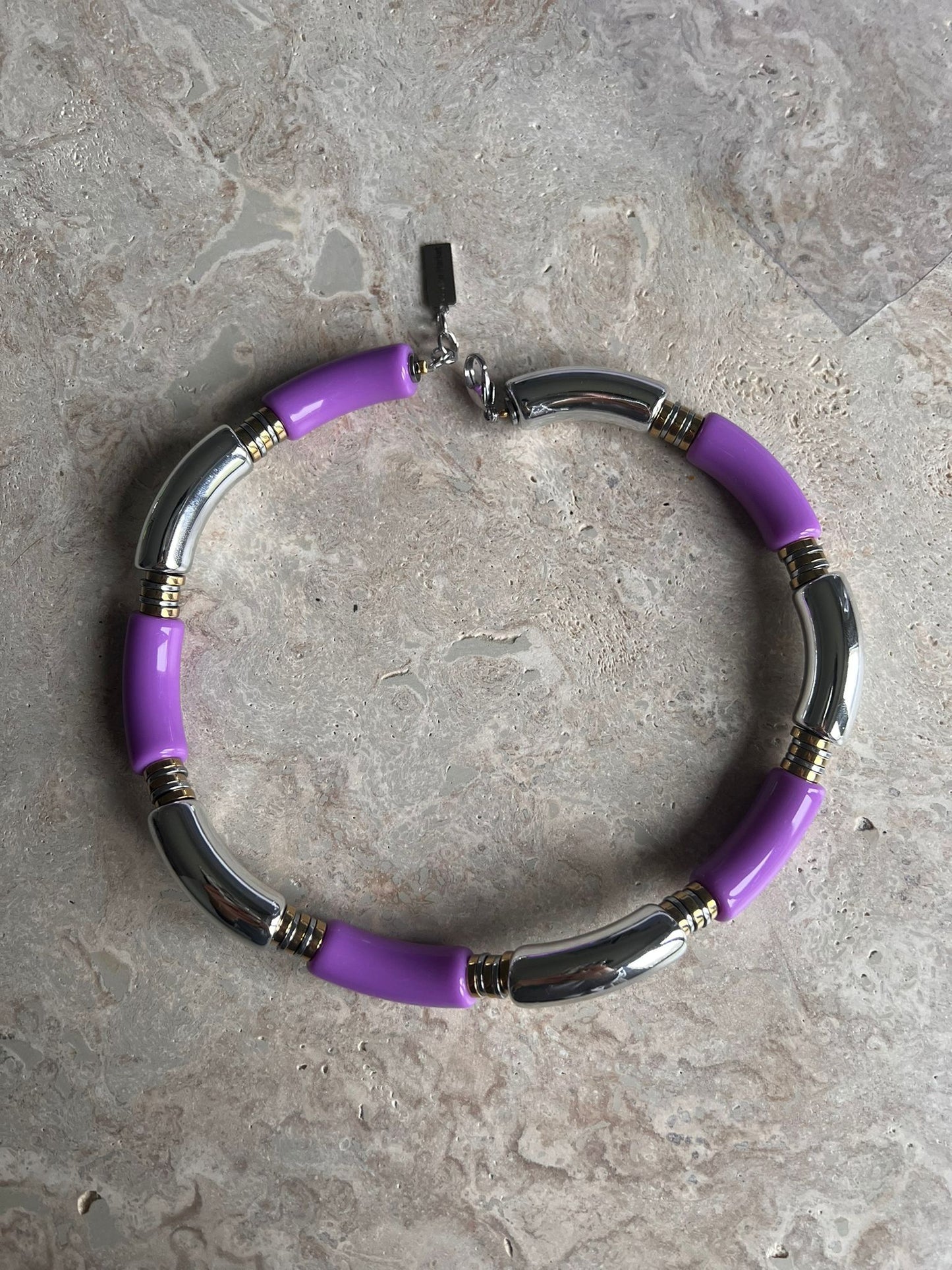 Collier Néon